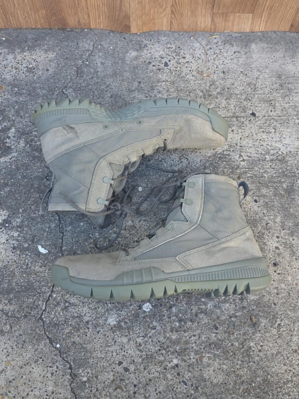 Nike SFB Field 6" Sage Men's 631360-220 Size 13 US
